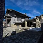 Delightful Cozy Riverside - One Bedroom With Terrace *