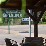 Delightful Cozy Riverside - One Bedroom With Terrace דירה Recica ob Savinji