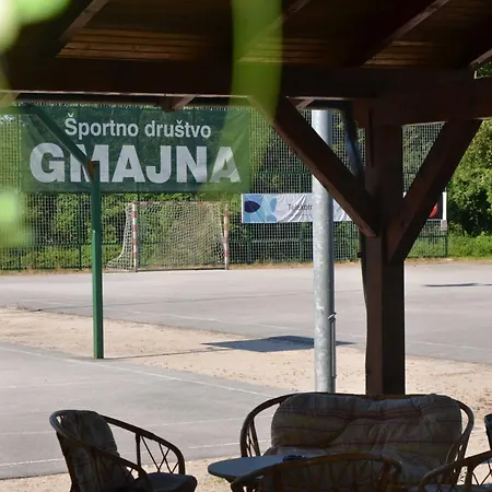 Delightful Cozy Riverside - One Bedroom With Terrace Appartamento Recica ob Savinji