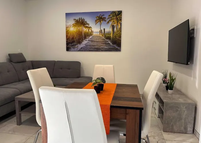 Appartamento Delightful Cozy Riverside - One Bedroom With Terrace